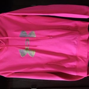 Women's Under Armour pink hooded sweatshirt